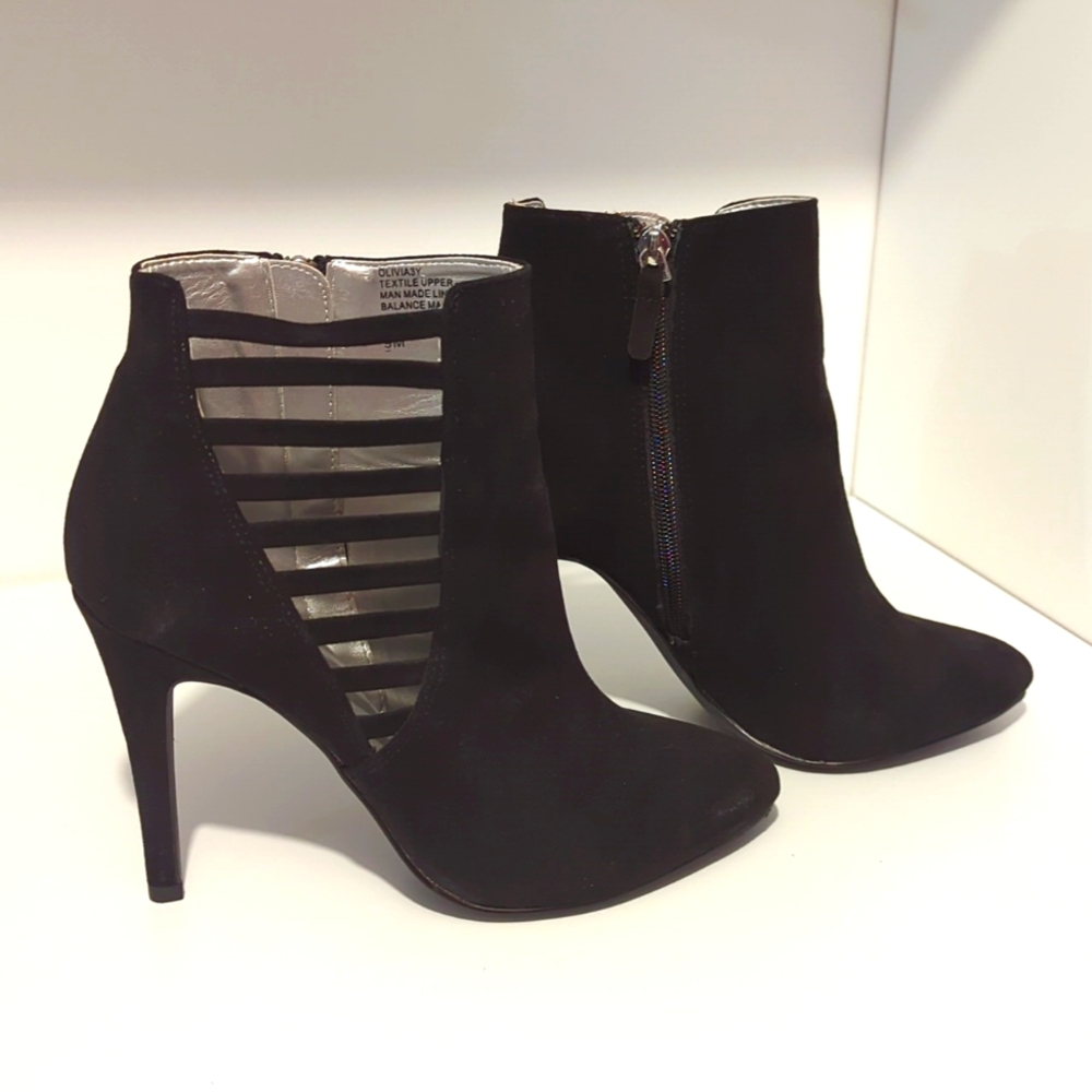 Nine West Olivia Round Toe Canvas Bootie